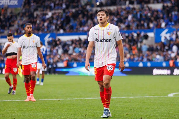 Tottenham is monitoring the French club Lens star