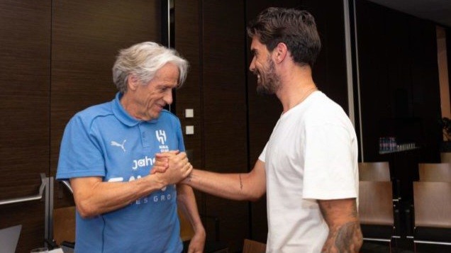 Neves joins Al Hilal camp