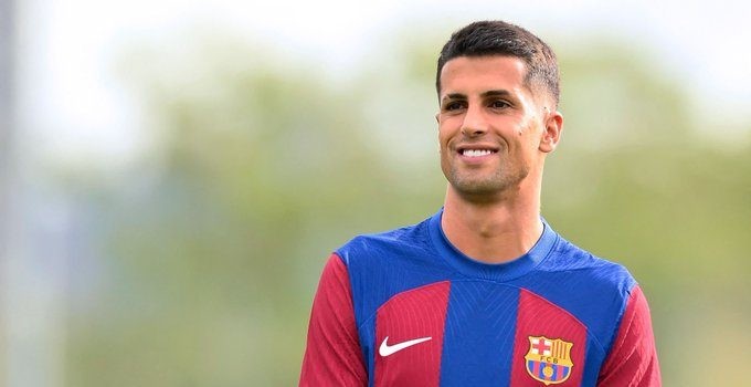Cancelo wants to return to Barcelona