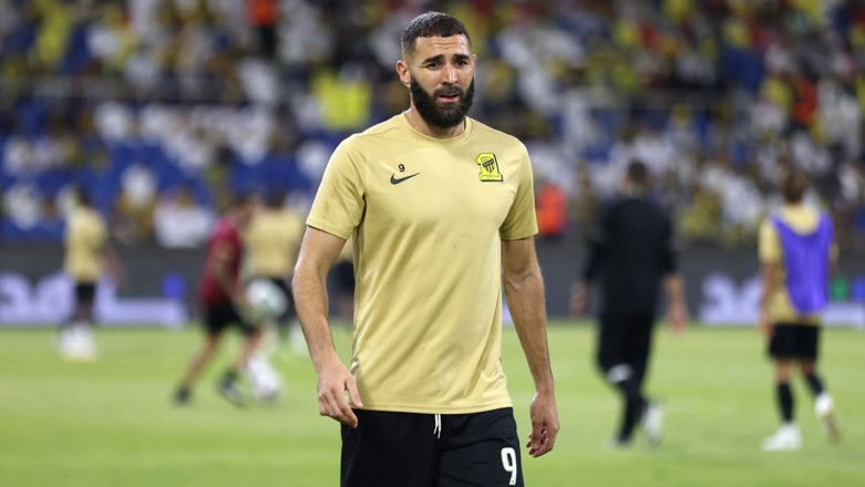 Ahmed Atif loue Karim Benzema