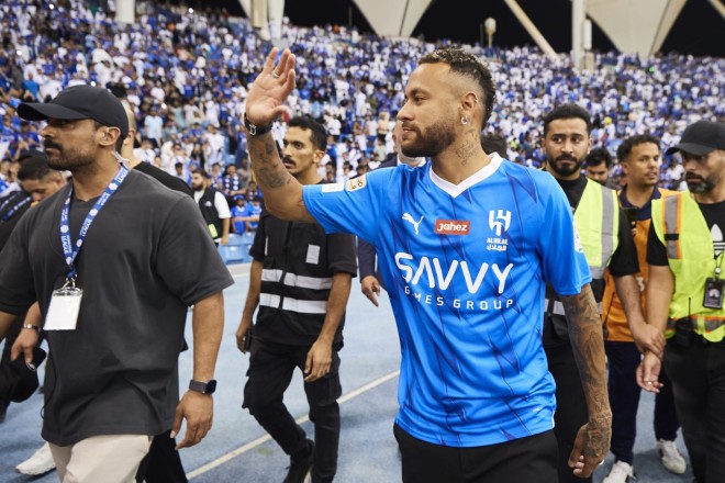 Neymar returns to Al Hilal group training