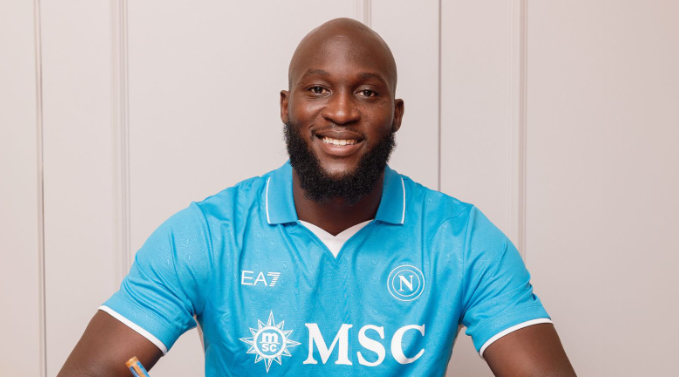 Officially... Napoli announces the contract with Lukaku