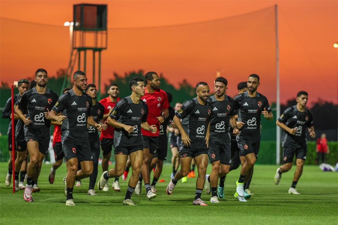 Media: The atmosphere inside Al-Ahly has become difficult