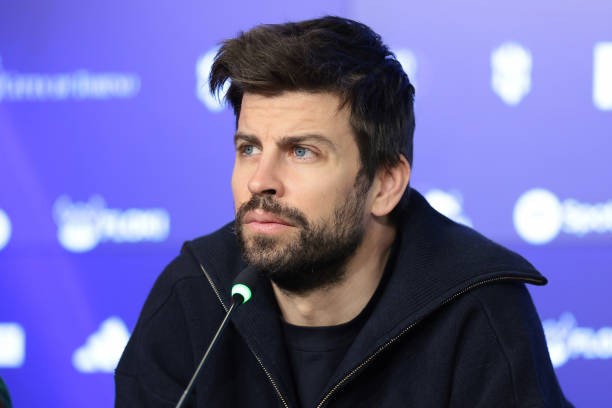 Piqué Sends Message to Müller Regarding His Future with Bayern Munich