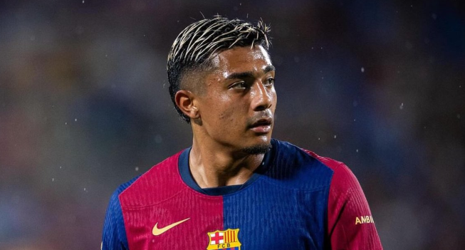 Barcelona player close to the Premier League