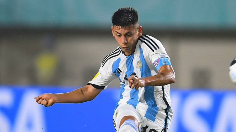 Manchester City strengthens his attack by a young Argentine player