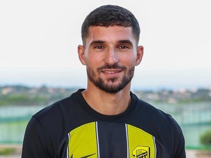 Hossam Aouar Leaves for France to Save His Season with Ittihad