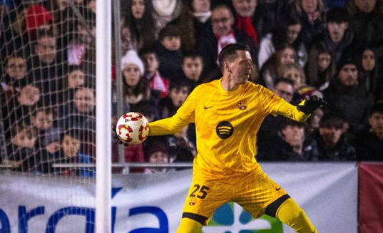 Szczesny talks about his first participation with Barcelona