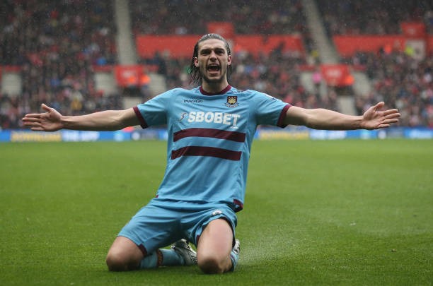 Bordeaux signs Andy Carroll
