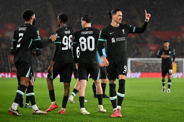 Liverpool defeats Southampton and qualifies for the Carabao Cup semi-finals