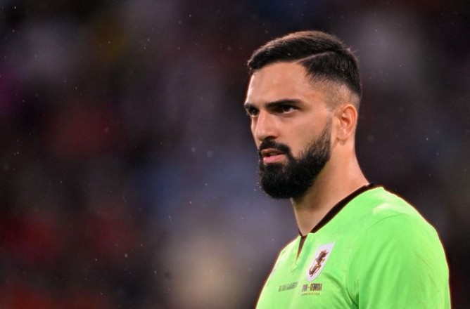 Liverpool agrees with Mamardashvili