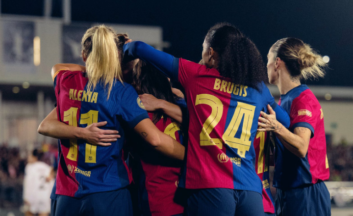 Barcelona women win El Clásico by four