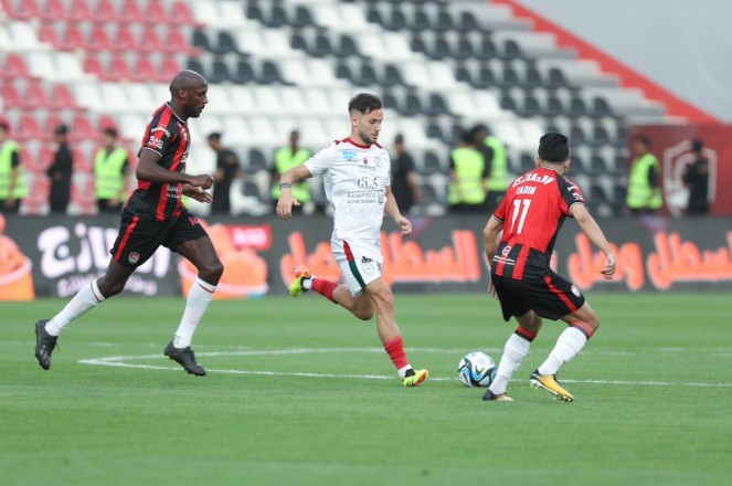 The agreement dispenses with two of its players in January