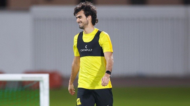 The Federation President meets with Jota and his agent