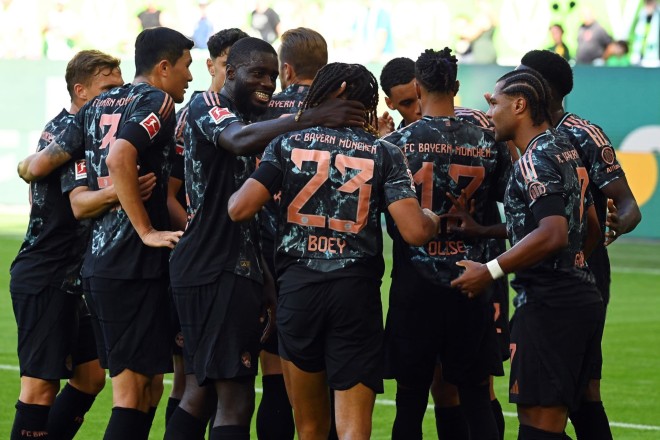 Bayern Munich begins its Bundesliga campaign with a difficult victory