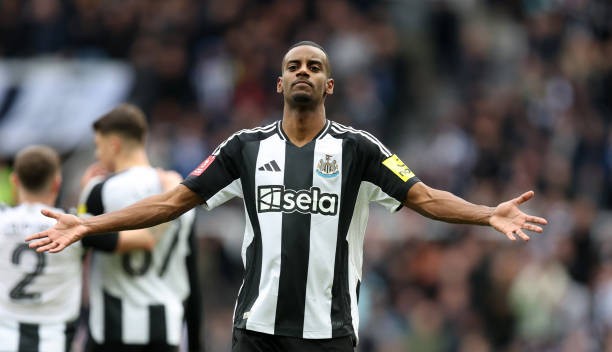 Newcastle Determines Its Position on Selling Isak