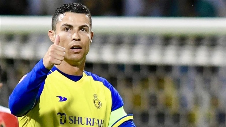 Ronaldo leads the expected victory formation against Al Hilal