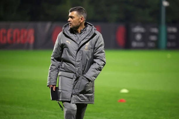 Milan's new coach talks about his position on Leao and Hernandez