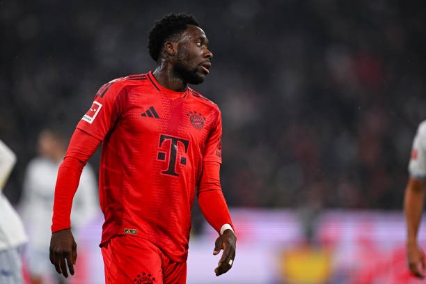 Davies' agent ignites competition from European clubs to sign the player