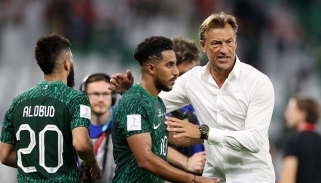 Renard between the Saudi team and Al-Nasr