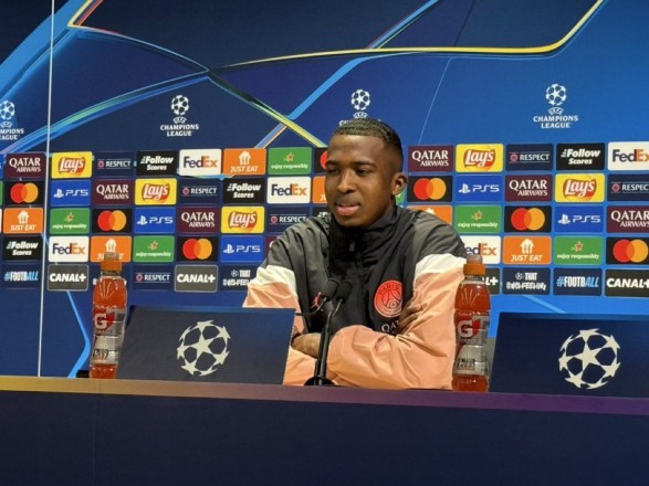 Pacho: Enrique's method is amazing, and Marquinhos helps me a lot