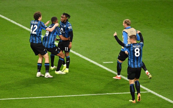 Jeddah's Al-Ahli Competes with Barcelona to Sign Italian League Star