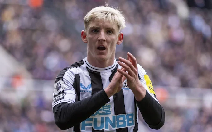Newcastle are confident Anthony Gordon will stay