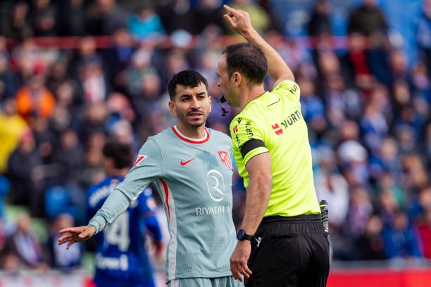 Officially.. Korea Suspended for 5 Matches Due to Referee Insult