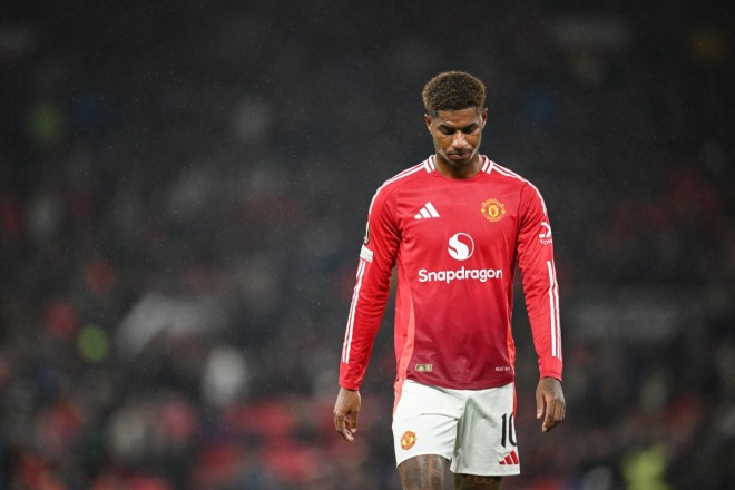 Can Barcelona include Rashford?