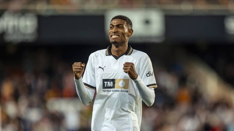 Milan is working to include a defender from La Liga
