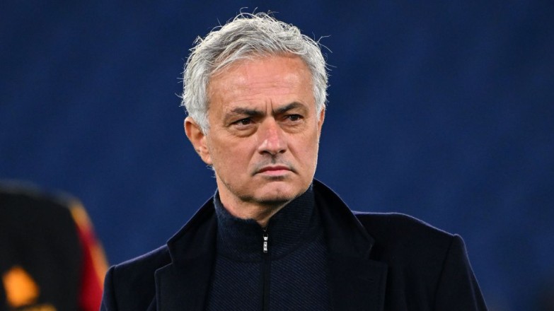 Mourinho commented sarcastically on a question about Ronaldo joining Fenerbahce