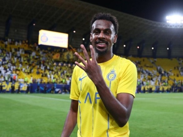 Officially ... Al -Nasr renews the contract of Abdullah Al -Khaibri