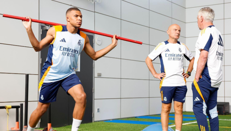 Doubts Surrounding Mbappe's Participation in the Clasico