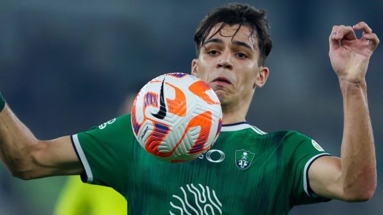 Villarreal joins the race to sign the Al-Ahly star