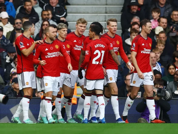 Manchester United refuses to let its player leave for free