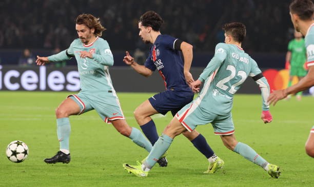Atletico Madrid destroys Paris Saint-Germain in the last minutes