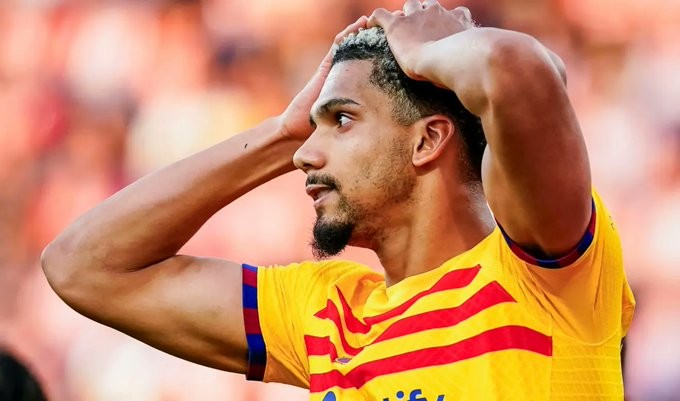 An English giant aims to annex Araujo