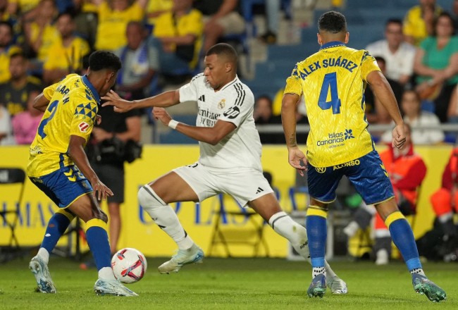 Las Palmas forces Real Madrid to a draw in La Liga