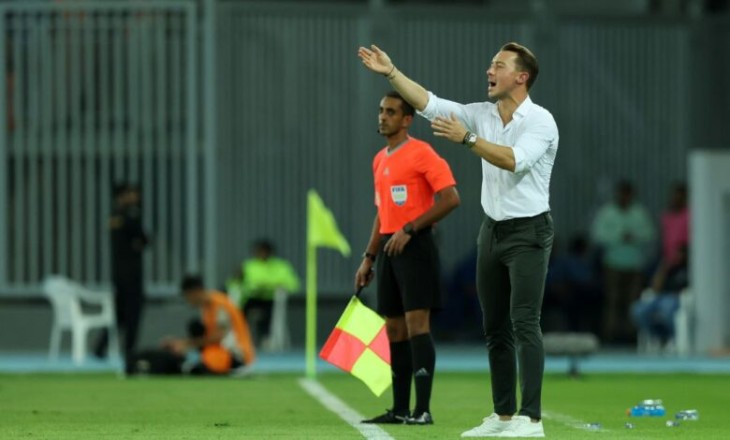 Reports: Al-Ahly decides to dismiss Yasla