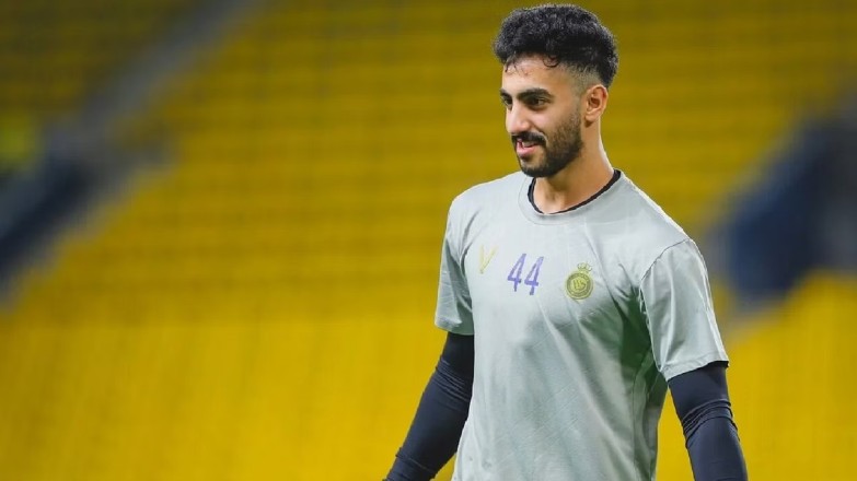 5 European clubs are competing to include the Al-Nasr goalkeeper