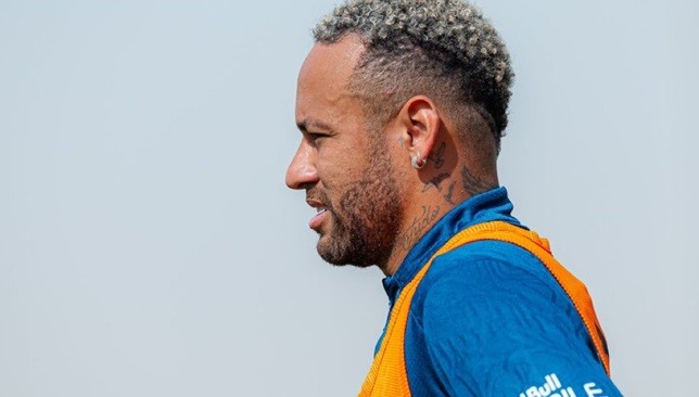 Neymar attends Al Hilal group training