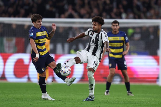 Juventus draws with Parma in Serie A