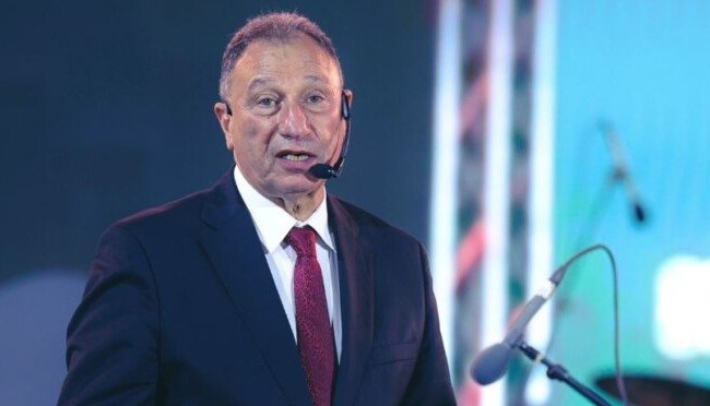 Al-Khatib attends Al-Ahly training before the Egyptian Super Cup