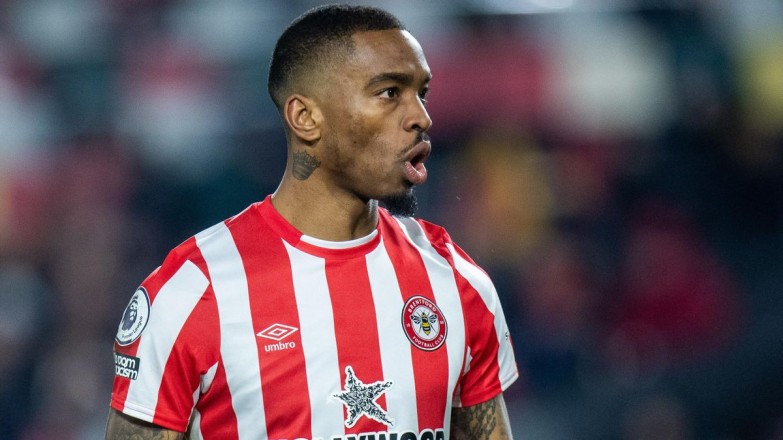 Negotiations between Al-Ahly and Brentford to include Ivan Toney