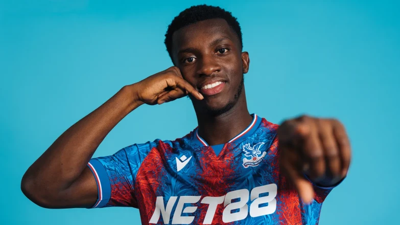 Officially... Crystal Palace announces the inclusion of Nketiah