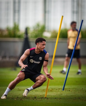 Barcelona player rejects Al Hilal