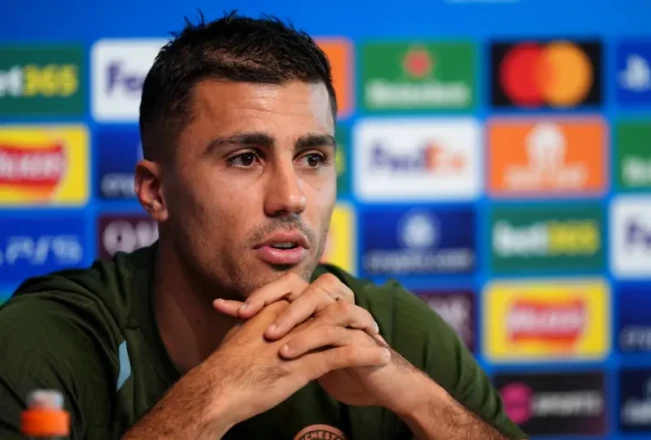 Rodri: We may stop playing football, and winning the Ballon d'Or is a dream