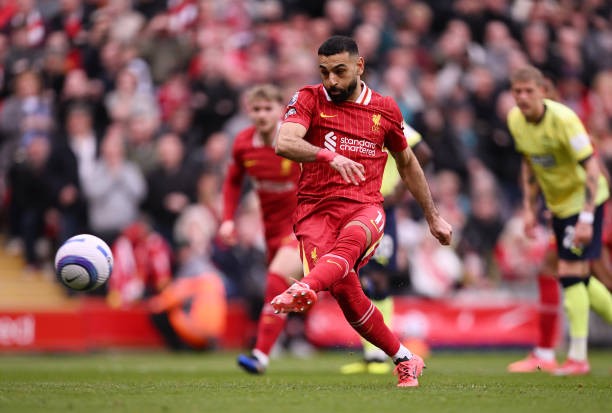 Salah: Happy to Match Aguero's Record, We Must Continue Winning
