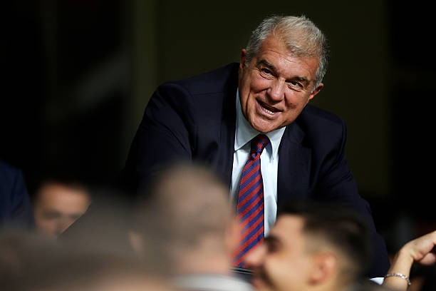 Laporta soutient les joueurs du FC Barcelone après la défaite au Clasico