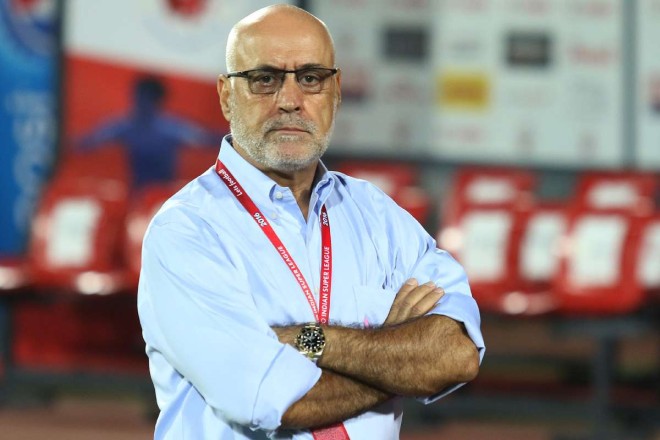 Vingada: The dominance of foreign stars weakened the Saudi team